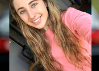 College student is kidnapped by men in parking lot, then remembers 1 life-saving tip mom taught her