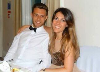 Mom has lunch with her son-in-law, weeks later she discovers a jaw-dropping image