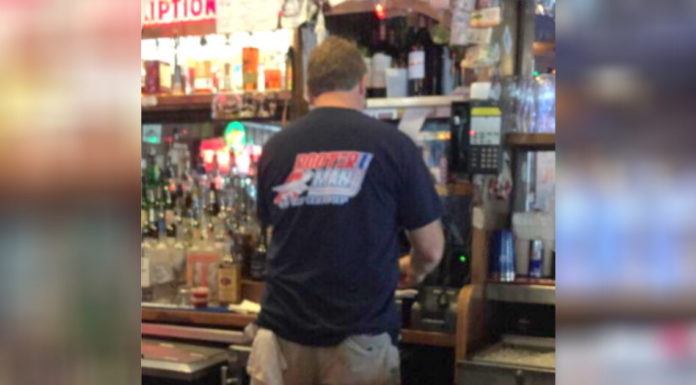 Homeless man walks into bar with $2 for food, leaves the place with so much more