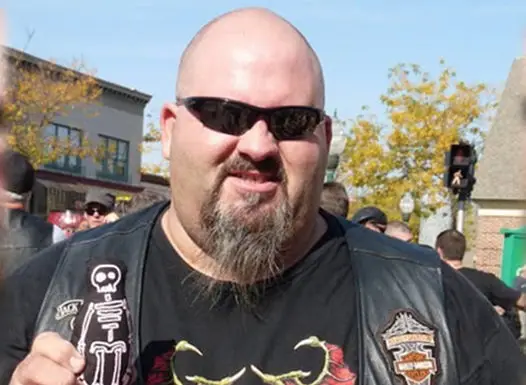 Rude woman calls tattooed man a ‘dirty biker’ so he takes to Facebook to reveal who he truly is