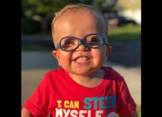 Little Boy Proudly Shows Off Ability To Walk with Crutches to Dog in Heartwarming Video