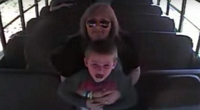 Bus driver quits driving mid-route to save child