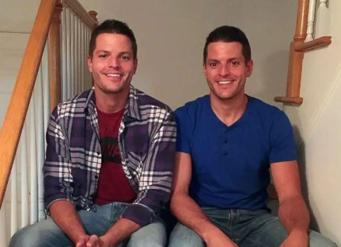 A Pair Of Identical Twin Sisters Marries A Pair Of Identical Twin Brothers And They All Think 