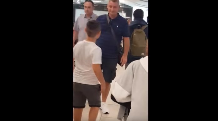 Divorced Dad And Ex Wife Plan Wonderful Surprise For Their Kids