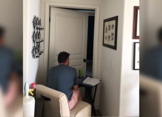 Dad Sits for Days Outside Wife’s Bedroom Door, Refusing to Leave Her Through Cancer Battle