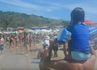 Beachgoers Clap To Reunite Lost Girl with Mother On Brazilian Beach