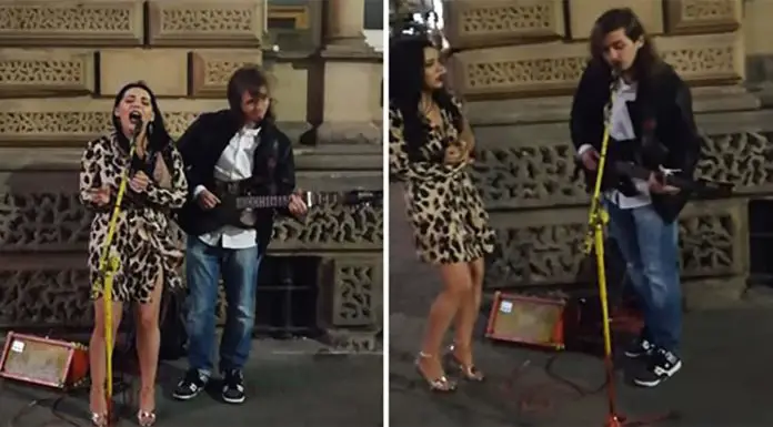 Stranger Jumps In, Sings ‘Hallelujah’ With Street Performer