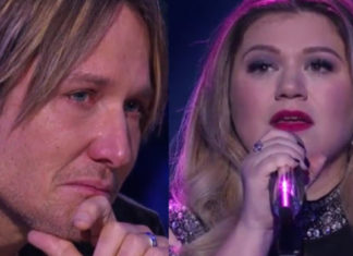 Kelly Clarkson pours her heart out in song on idol causing Keith urban to break down