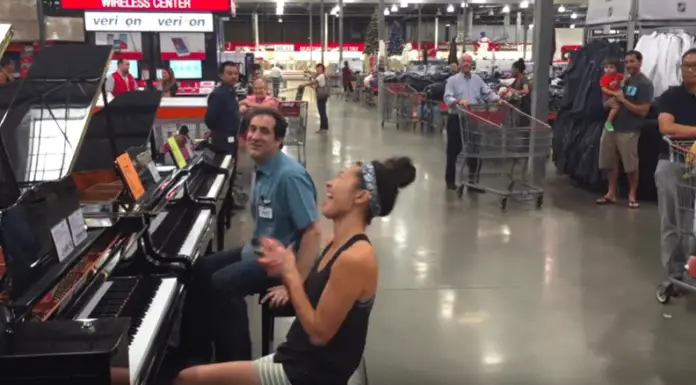 Salesman in Costco is Joined For an Adele Duet and Goes Viral