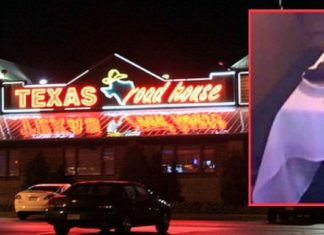 Family Snaps Photo After Being Denied Booth At Restaurant