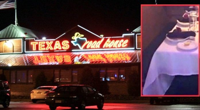 Family Snaps Photo After Being Denied Booth At Restaurant