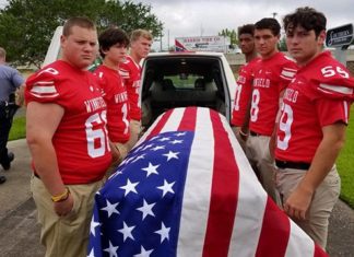 93-yr-old WWII veteran dies with no family to carry casket – then 6 teens show up in uniform