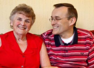 82-year-old woman with dementia regains memory after making changes to her diet