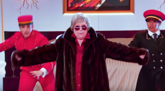 Kathy Bates lip sync battle