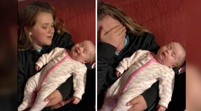 Sister breaks down in tears when she realizes her voice made baby smile