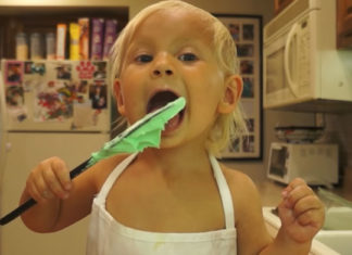 Tiny 2-yr-old bakes a cake in cute cooking show