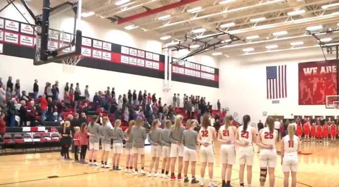 High school in Iowa opens up game with heartfelt rendition of national anthem