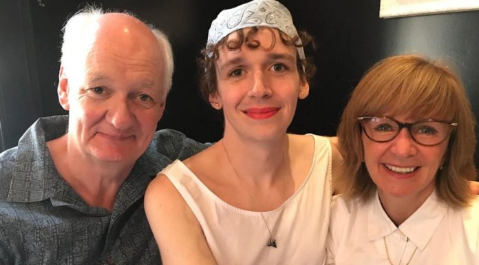 Colin Mochrie defends his trans daughter from internet trolls