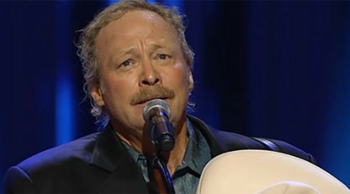 Alan Jackson’s daughter reveals another side to country music star