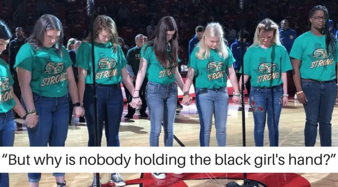 People share supposed racist photo on Twitter, then the “Victim’s” mom set the record straight