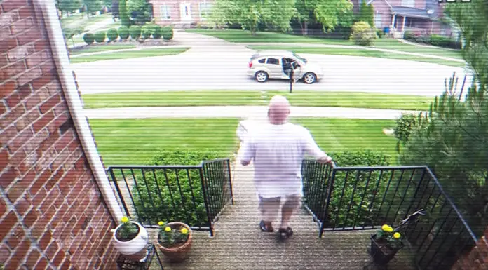 Man sneaks up to a stranger’s door stealing his package, just 40 seconds in, he gets his payback