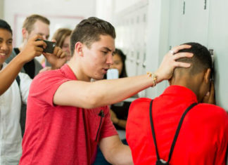 Some towns in US fight against bullying by introducing a fine for parents whose kids bully others