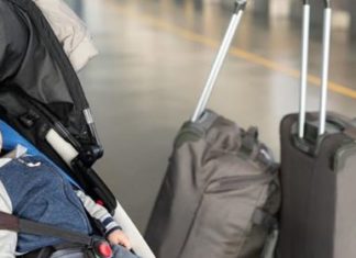 Pilot forced to turn plane around because mom forgets her baby at the airport