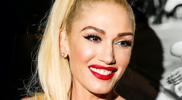 Gwen Stefani looks mesmerizing embracing her natural looks