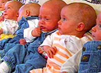 Mom makes worldwide headlines after giving birth to seven babies – Take a look at them 23 years later