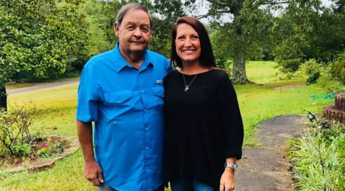 Woman with criminal past gave kidney to the officer who arrested her on several occasions years ago