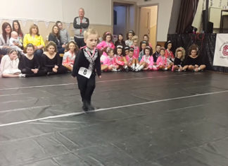4-year-old Irish dancer takes the dance floor and performs to perfection