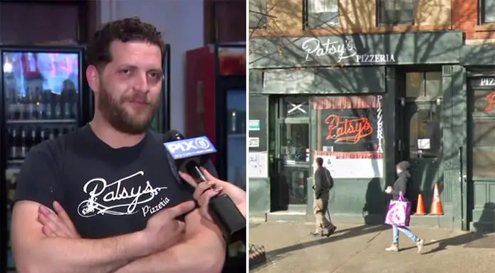 Customer who refuses to tip leaves an envelope behind, the waiter does all in his power to track her down and return what’s inside