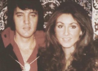 Actress and songwriter Linda Thompson speaks of her relationship with Elvis Presley, confirms what we all knew