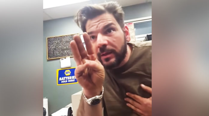 Husband finds out he’s having triplets – His reaction melted millions of hearts