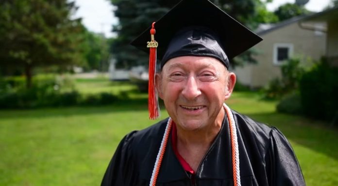 Korean War veteran graduates from high school at the age of 87