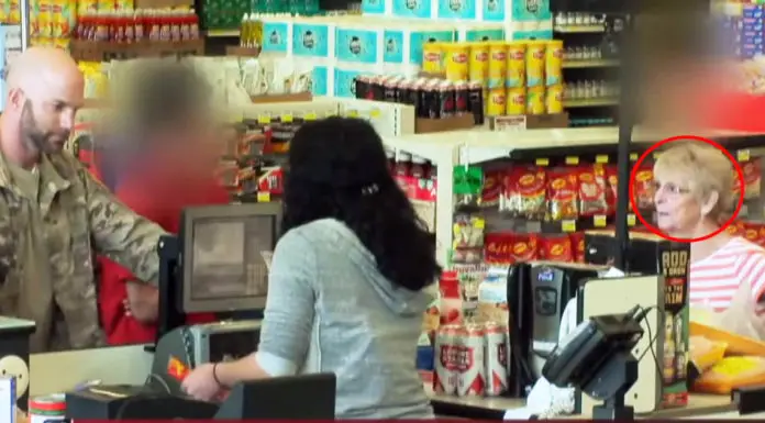 Veteran can’t afford to pay for his groceries, people step in for him and we are deeply touched by their reactions