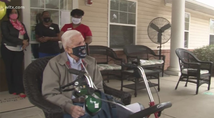 WWII Veteran celebrates 100th birthday with a parade – Happy Birthday