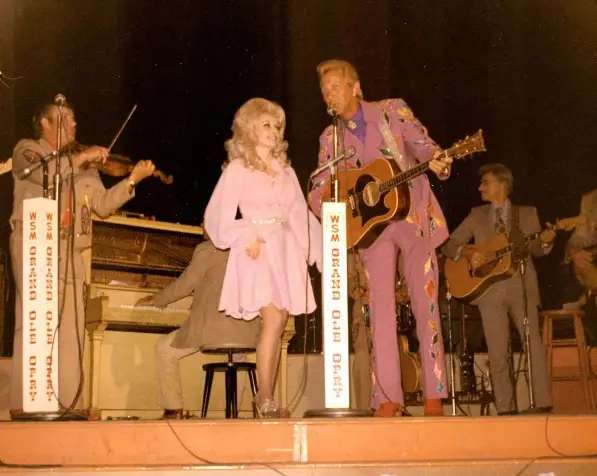 Dolly Parton Says She Never Had Children Because They Were A sacrifice 