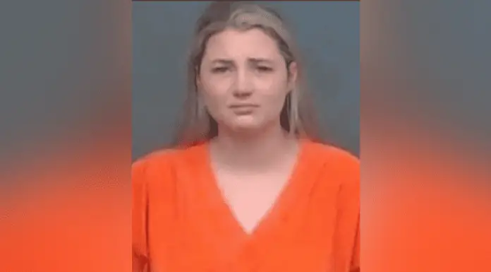 26-year-old teacher’s aide who had sexual intercourse with three students claimed she didn’t know she wasn’t allowed to do that
