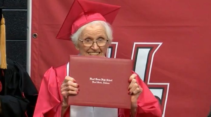 94-year-old lady receives her high school diploma 77 years after dropping out of school