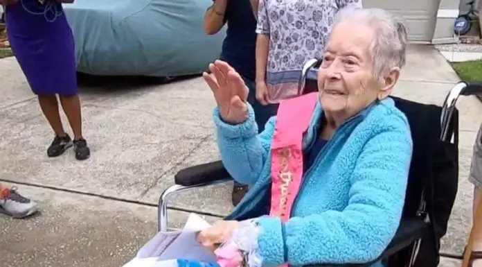 Drive-by parade held to celebrate WWII lieutenant’s 100th birthday