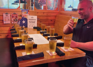 Air Force veteran honors fallen troops with 13 empty seats at Texas Roadhouse