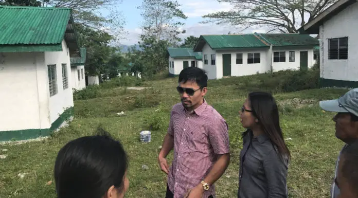 Octuple boxing champion Manny Pacquiao builds 1,000 homes for the poor in the Philippines