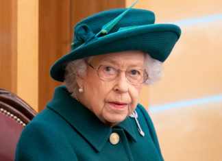 Queen Elizabeth left upset after doctors tell her she needs to stop drinking alcohol, reports claim
