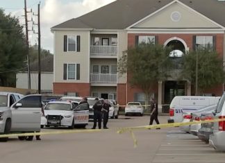 Three abandoned children and the deteriorating dead body of their sibling found inside Texas apartment
