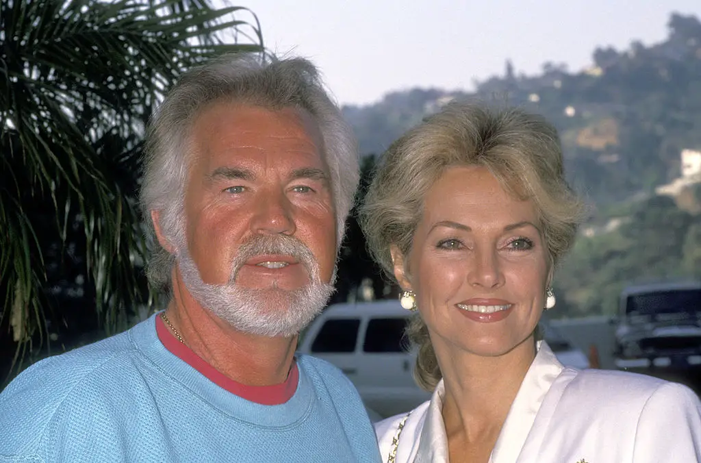 Kenny Rogers' twin sons are all grown up and you'll be surprised to see ...