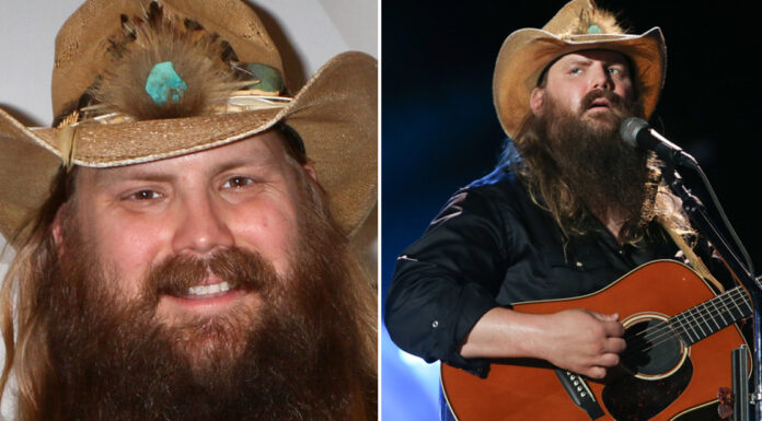 Chris Stapleton gets fans incredibly emotional at Super Bowl