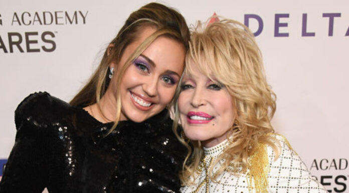 Wisconsin school bans Dolly Parton song from class concert