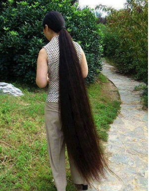 Despite her husband’s repeated requests, this woman hasn’t had a haircut in 25 years