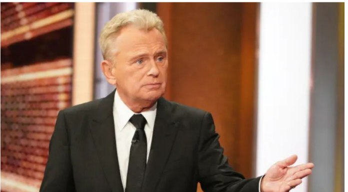Pat Sajak discusses his emergency surgery and says he believed he was going to die from the pain